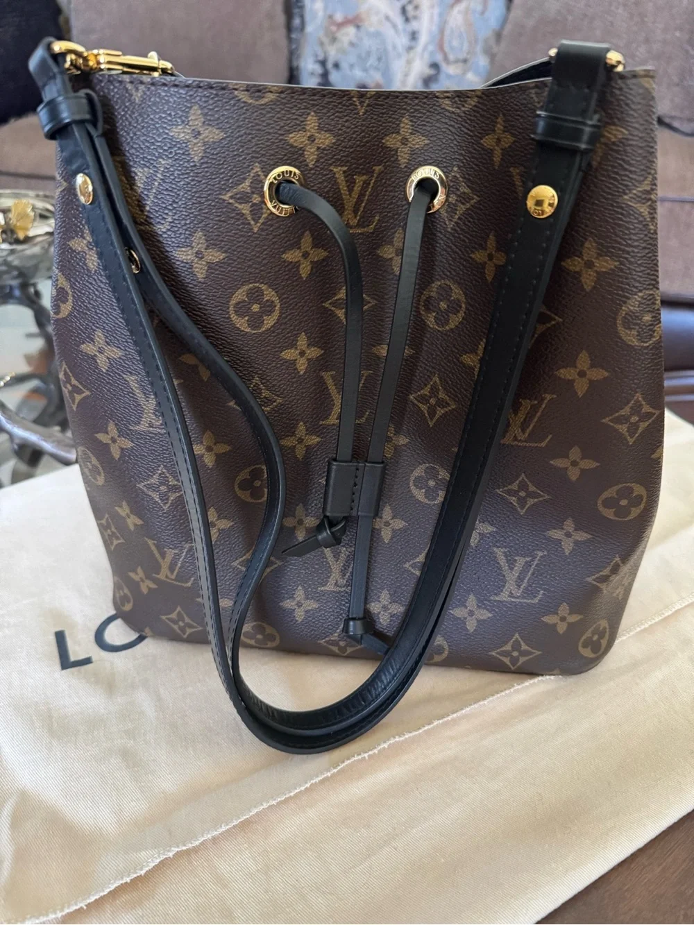 Louis Vuitton Neonoe